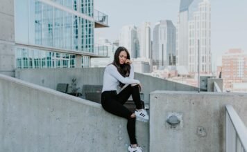 Gadget Ogling: Amazon on Fire, Virtual Reality, True Nature and Energy Relief