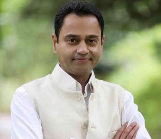 लूट के बाद झूट-नकुलनाथ