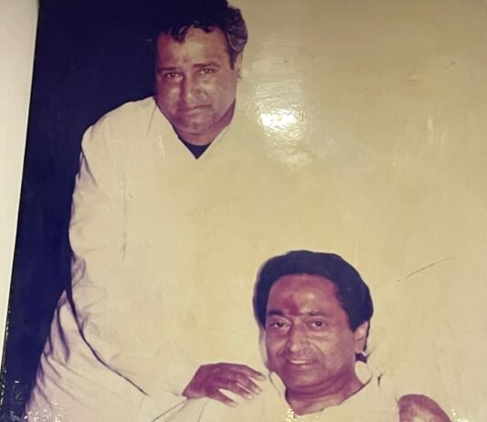 आखिरकार दीपक सक्सेना भाजपा में शामिल होगये।